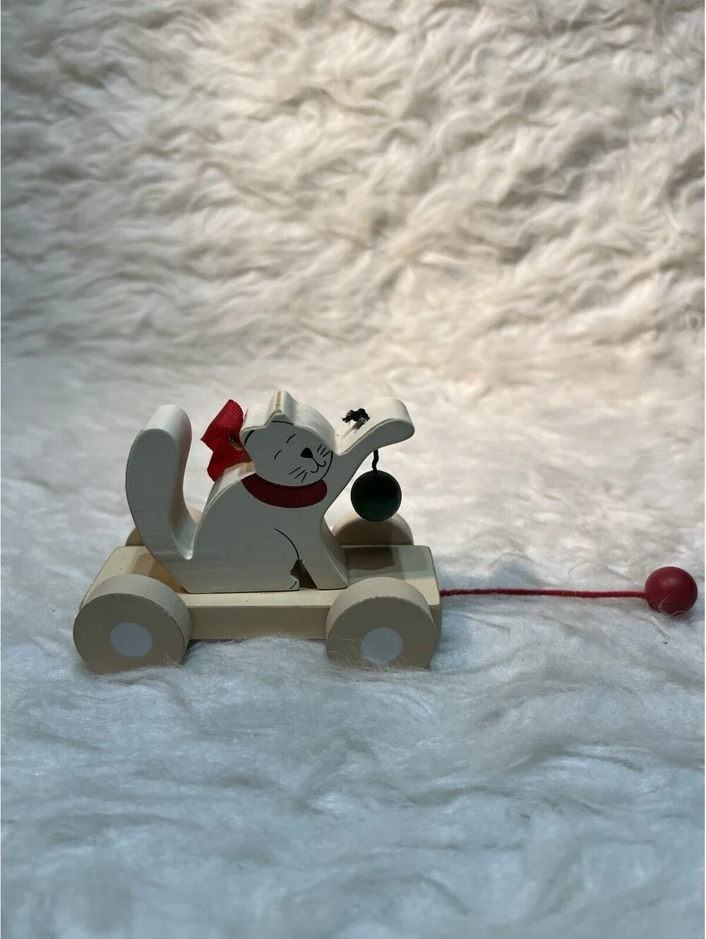 charming white wooden cat pull toy Ornament